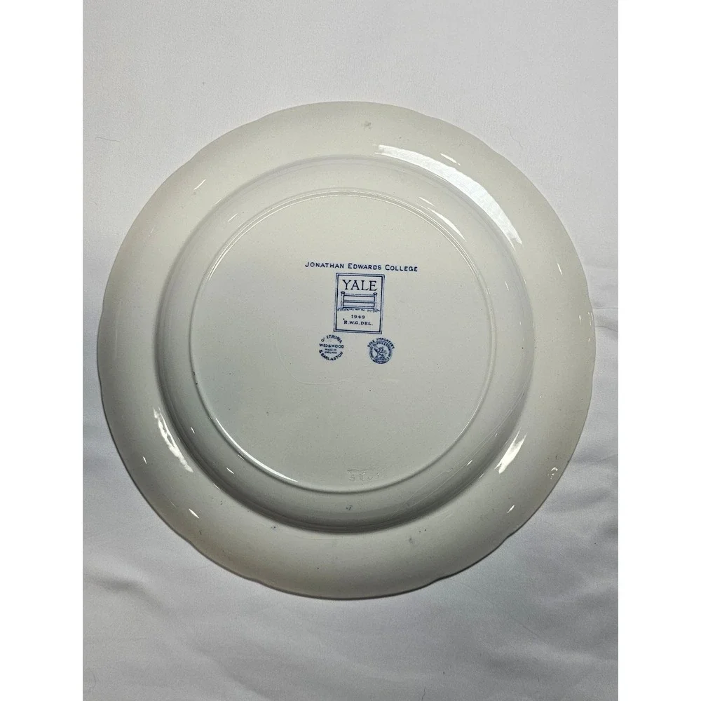 Vintage‎ Wedgwood Yale University Dinner Plates Set of 4 1949 Blue Transferware